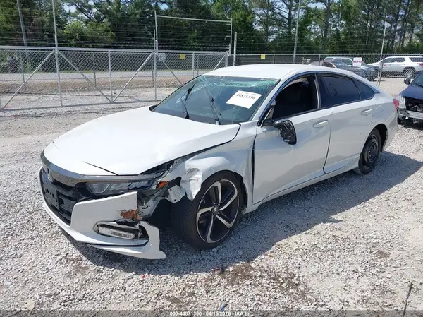 1HGCV1F33KA161933 2019 HONDA ACCORD - Image 2
