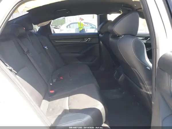 1HGCV1F33KA161933 2019 HONDA ACCORD - Image 8