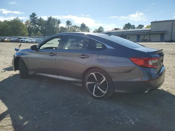 1HGCV1F33KA171524 2019 HONDA ACCORD - Image 2