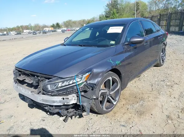 1HGCV1F33KA172186 2019 HONDA ACCORD - Image 2