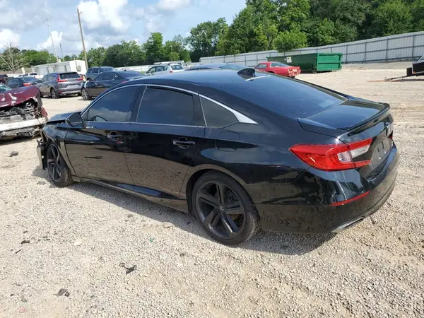 1HGCV1F33KA177484 2019 HONDA ACCORD - Image 2