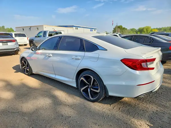 1HGCV1F33KA800067 2019 HONDA ACCORD - Image 2
