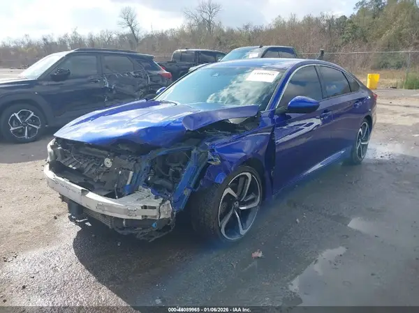 1HGCV1F33LA055872 2020 HONDA ACCORD - Image 2