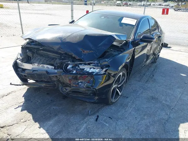 1HGCV1F33LA058044 2020 HONDA ACCORD - Image 2