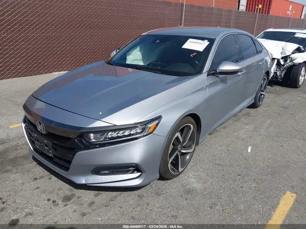 1HGCV1F33LA061123 2020 HONDA ACCORD - Image 2