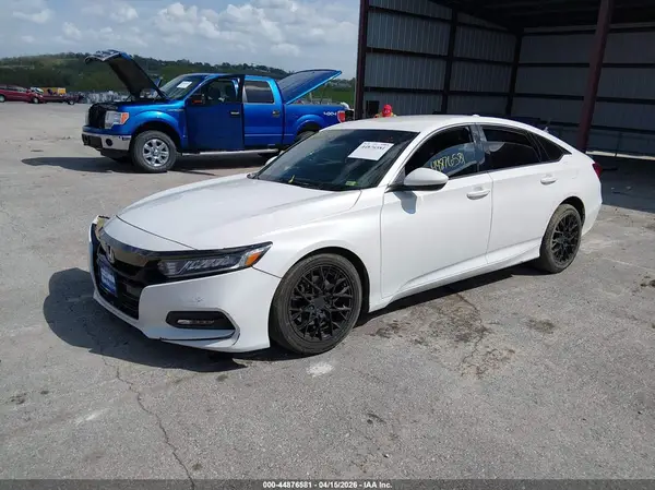 1HGCV1F33LA071313 2020 HONDA ACCORD - Image 2