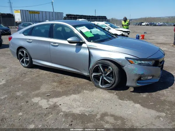 1HGCV1F33LA081825 2020 HONDA ACCORD - Image 1