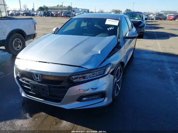 1HGCV1F33LA093408 2020 HONDA ACCORD - Image 2