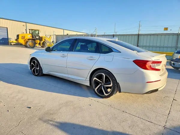 1HGCV1F33LA094848 2020 HONDA ACCORD - Image 2