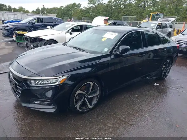 1HGCV1F33LA113432 2020 HONDA ACCORD - Image 2
