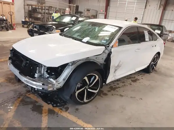 1HGCV1F33LA116217 2020 HONDA ACCORD - Image 2