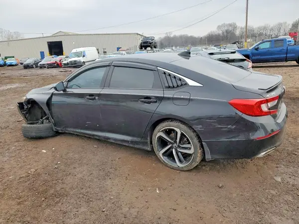 1HGCV1F33LA135589 2020 HONDA ACCORD - Image 2