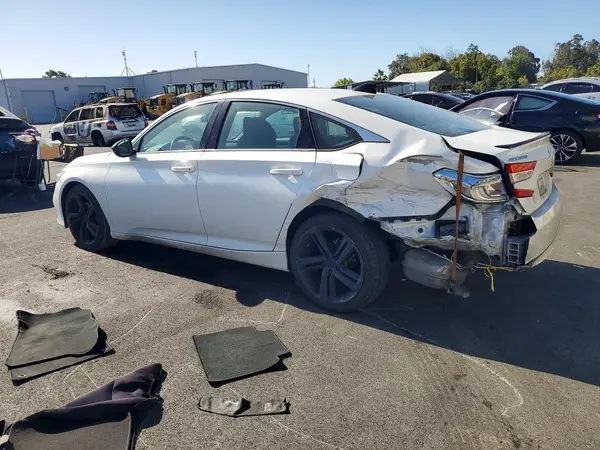 1HGCV1F33MA018676 2021 HONDA ACCORD - Image 2