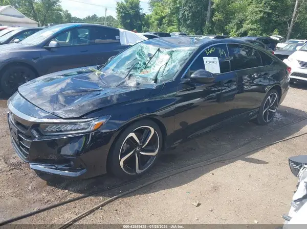 1HGCV1F33MA058918 2021 HONDA ACCORD - Image 2