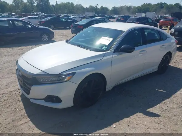 1HGCV1F33MA081261 2021 HONDA ACCORD - Image 2