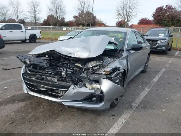1HGCV1F33NA036466 2022 HONDA ACCORD - Image 2