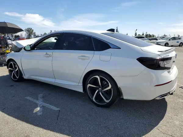 1HGCV1F33NA037438 2022 HONDA ACCORD - Image 2