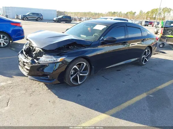1HGCV1F33NA056166 2022 HONDA ACCORD - Image 2