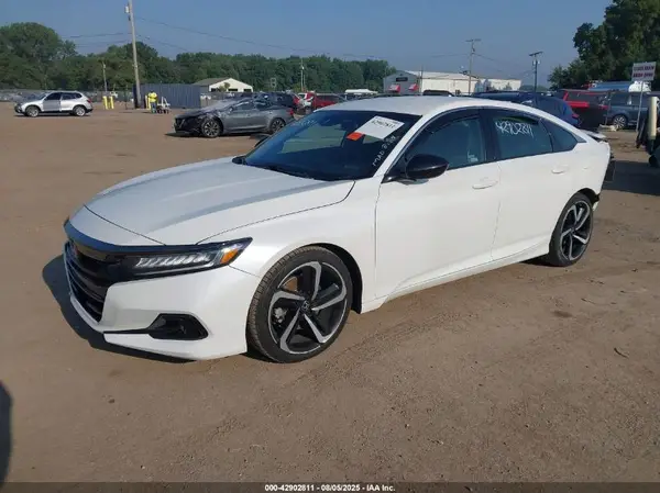 1HGCV1F33NA060069 2022 HONDA ACCORD - Image 2