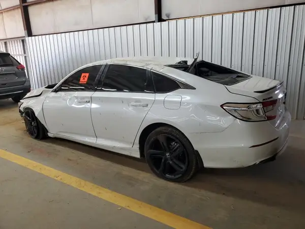 1HGCV1F33NA067698 2022 HONDA ACCORD - Image 2
