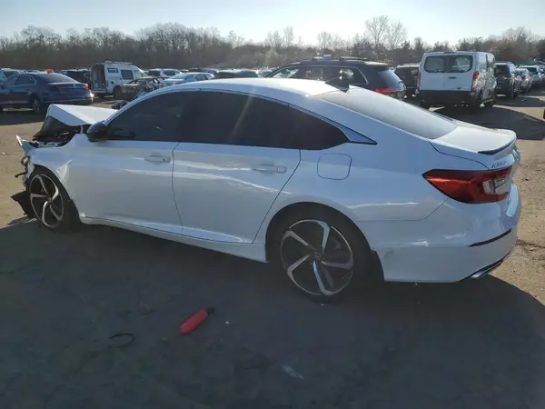 1HGCV1F33NA079415 2022 HONDA ACCORD - Image 2