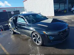 1HGCV1F33NA085067 2022 HONDA ACCORD