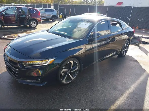 1HGCV1F33NA085067 2022 HONDA ACCORD - Image 2