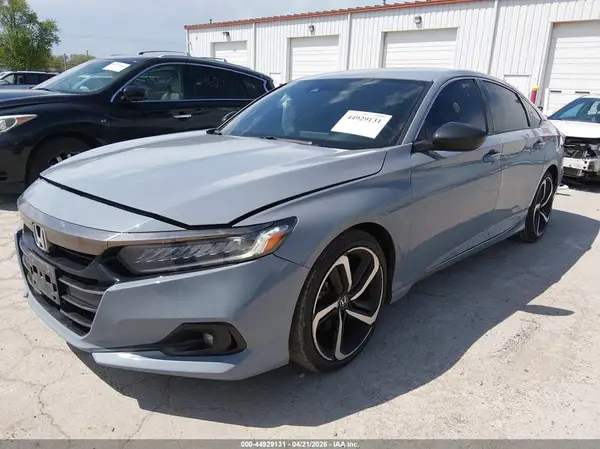 1HGCV1F33NA088163 2022 HONDA ACCORD - Image 2
