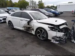 1HGCV1F33NA091421 2022 HONDA ACCORD