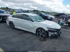 1HGCV1F33NA112056 2022 HONDA ACCORD