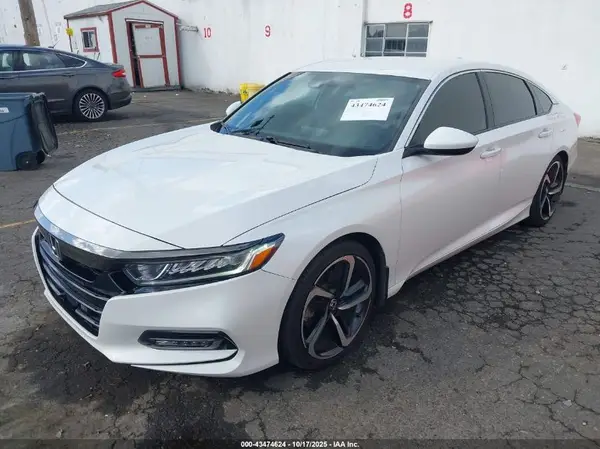 1HGCV1F34JA028614 2018 HONDA ACCORD - Image 2