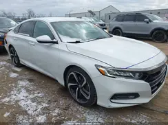1HGCV1F34JA029486 2018 HONDA ACCORD