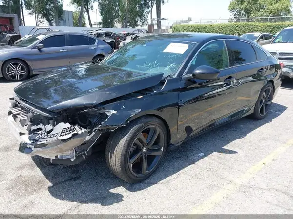 1HGCV1F34JA039239 2018 HONDA ACCORD - Image 2
