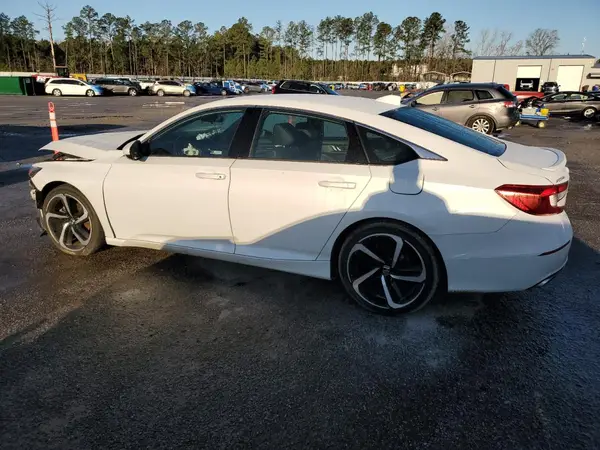 1HGCV1F34JA048944 2018 HONDA ACCORD - Image 2