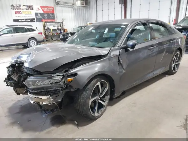 1HGCV1F34JA051486 2018 HONDA ACCORD - Image 2