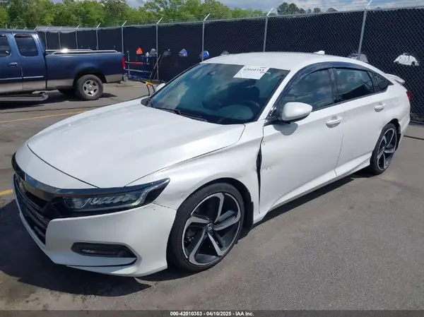 1HGCV1F34JA056316 2018 HONDA ACCORD - Image 2