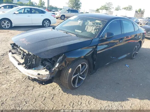 1HGCV1F34JA060673 2018 HONDA ACCORD - Image 2