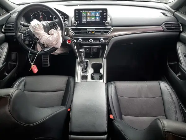 1HGCV1F34JA063895 2018 HONDA ACCORD - Image 8