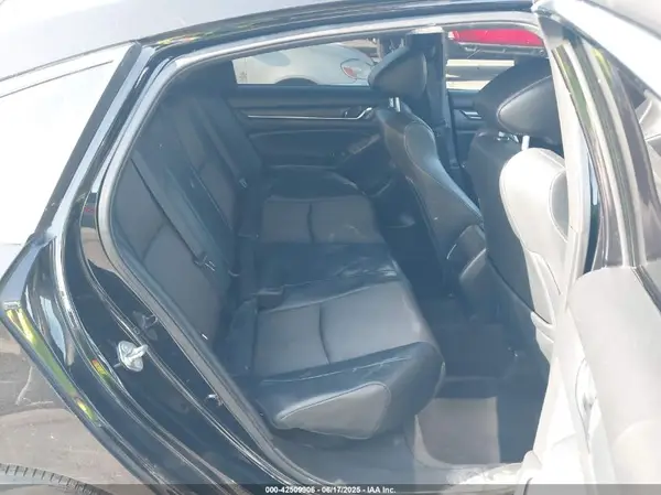1HGCV1F34JA068157 2018 HONDA ACCORD - Image 8