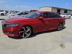 1HGCV1F34JA070068 2018 HONDA ACCORD