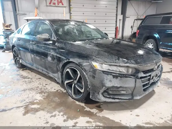 1HGCV1F34JA087680 2018 HONDA ACCORD - Image 1