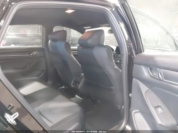 1HGCV1F34JA087680 2018 HONDA ACCORD - Image 8