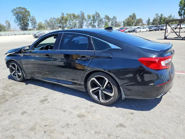 1HGCV1F34JA092121 2018 HONDA ACCORD - Image 2