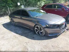 1HGCV1F34JA103828 2018 HONDA ACCORD