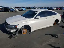 1HGCV1F34JA108589 2018 HONDA ACCORD