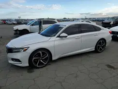 1HGCV1F34JA108608 2018 HONDA ACCORD