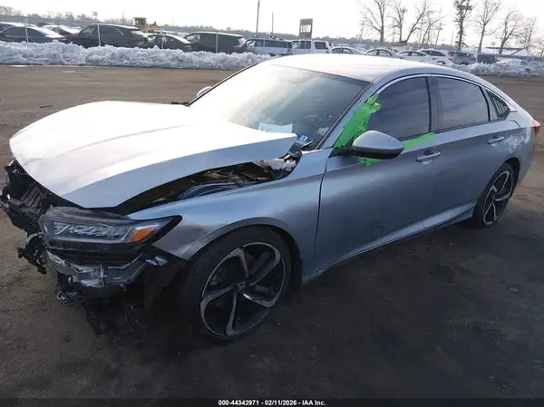 1HGCV1F34JA111296 2018 HONDA ACCORD - Image 2