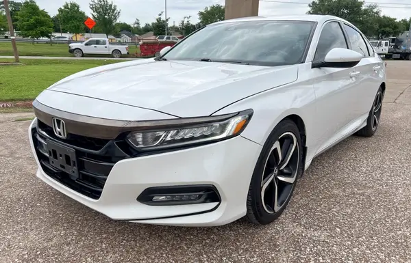 1HGCV1F34JA112139 2018 HONDA ACCORD - Image 2