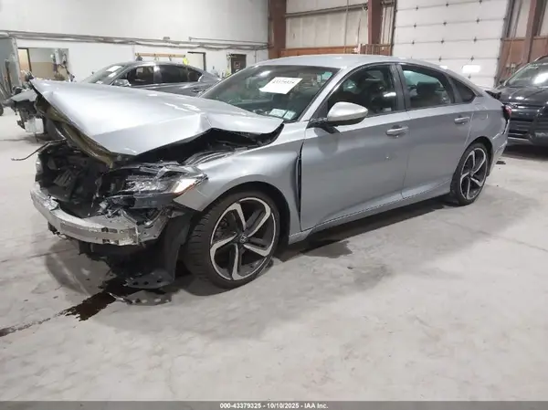 1HGCV1F34JA113579 2018 HONDA ACCORD - Image 2