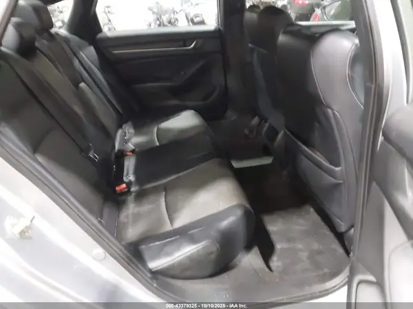 1HGCV1F34JA113579 2018 HONDA ACCORD - Image 8